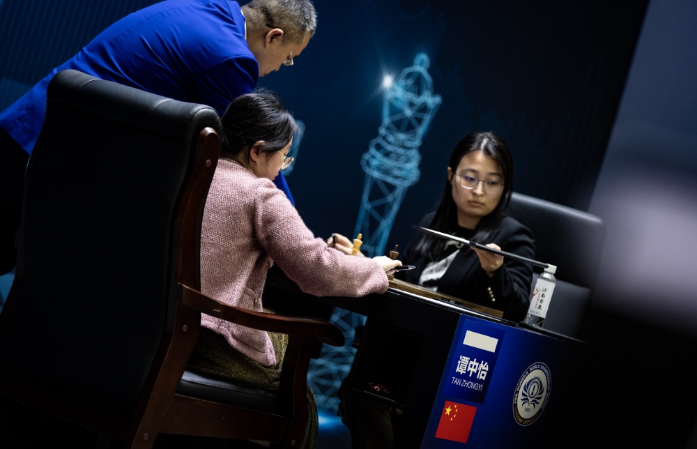 Game 4 of FIDE WWC