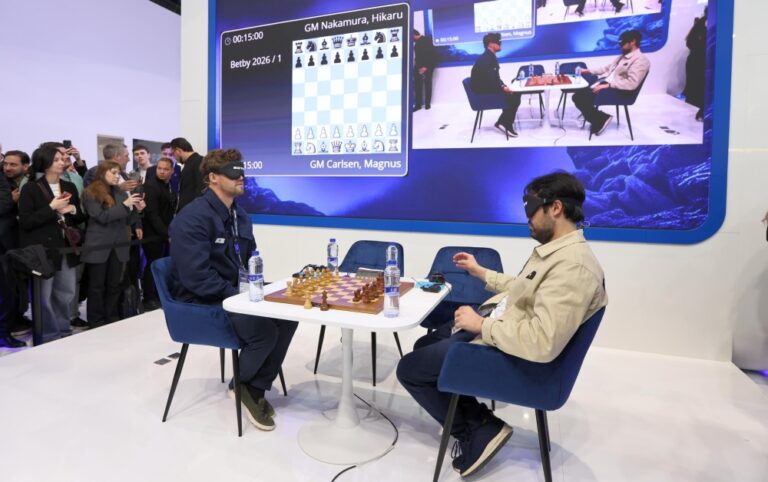 Carlsen and Nakamura amaze fans with blindfold chess in Barcelona at ICE 2026 ♟️🔥